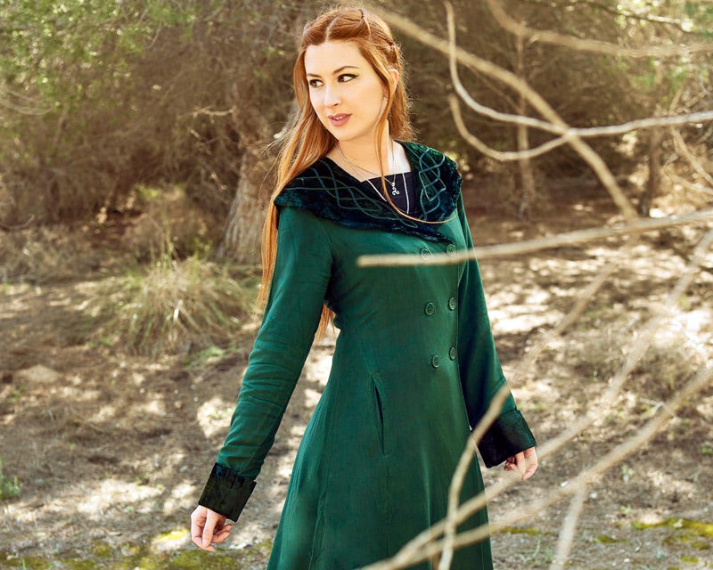 Теплое эльфийское платье