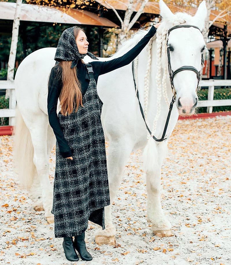 Модный асиметричный сарафан