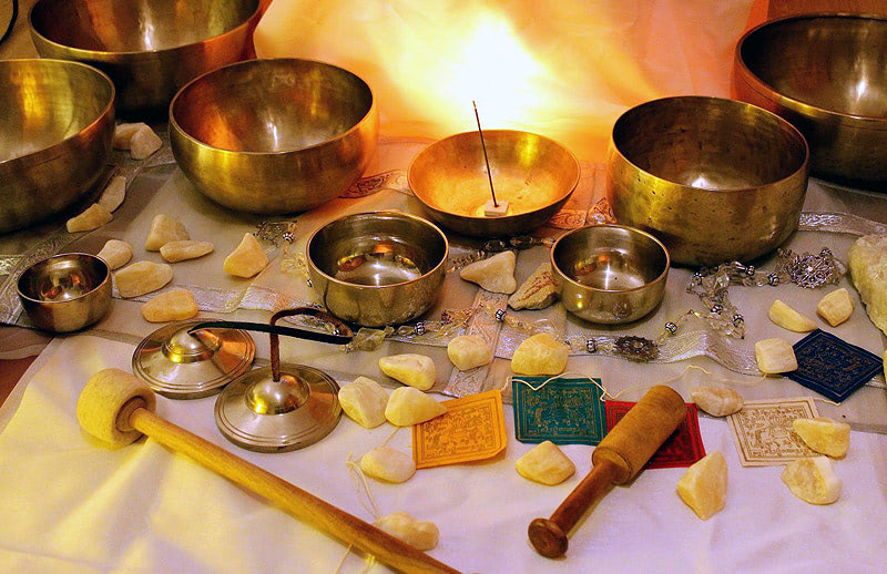 Набор мастера — тибетские поющие чаши и кристаллы