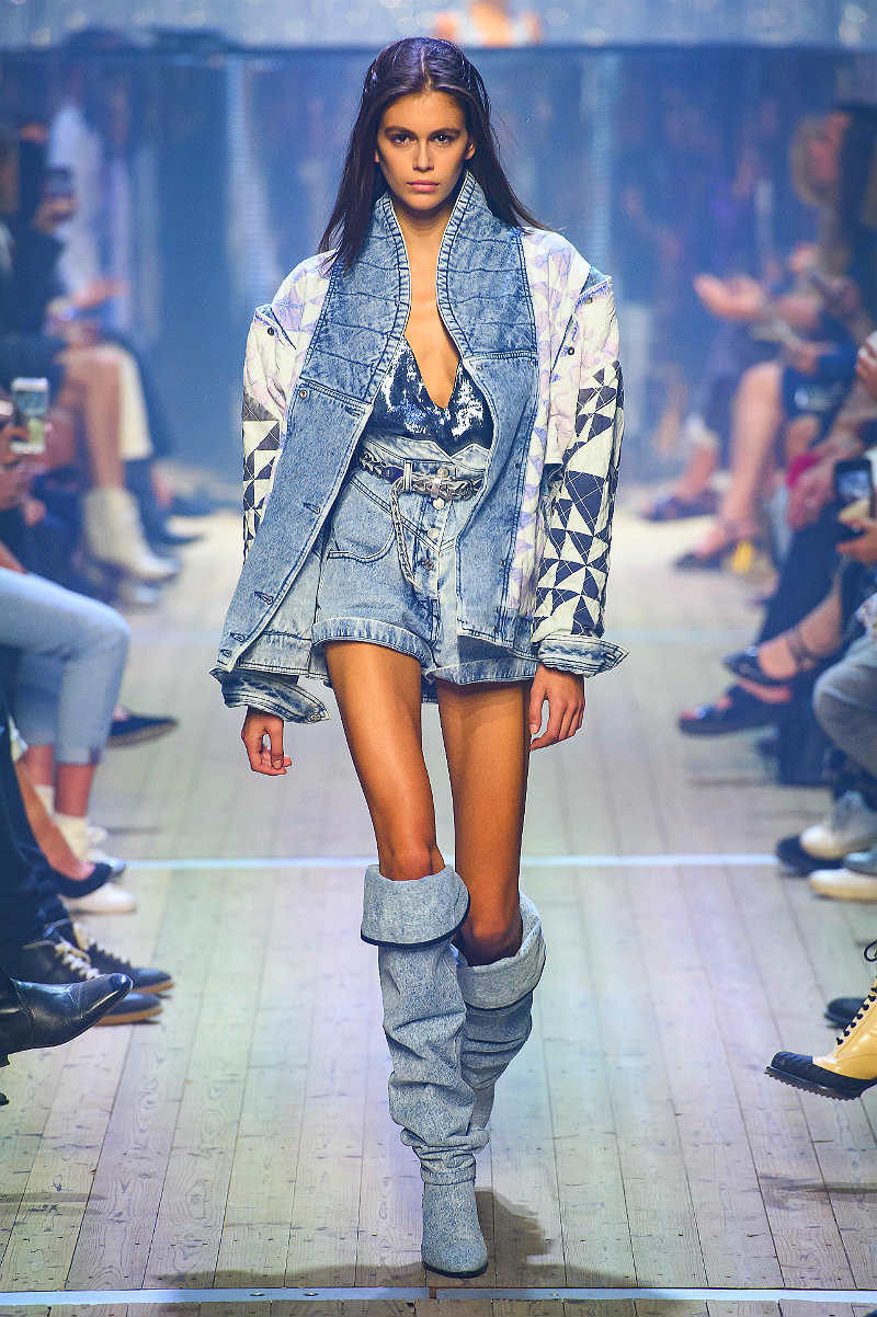 События 2019 года и джинсы