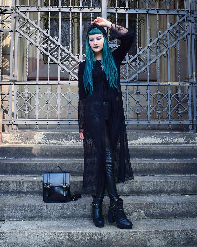 тренды осень зима готика 2019