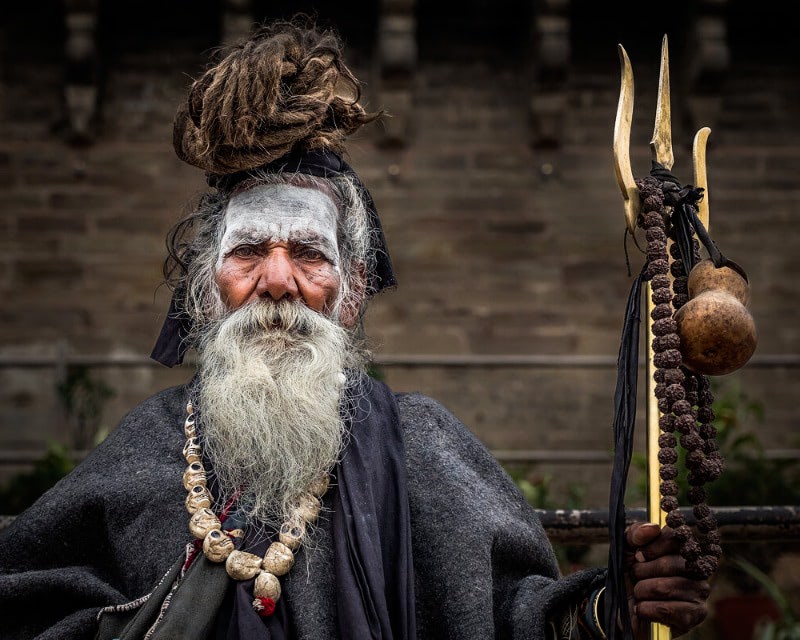 Трезубец индийский знак