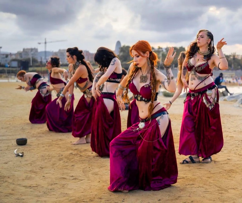 Для танца трайбл одежда