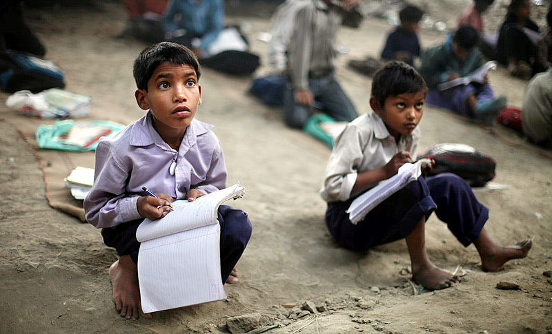 Школа в трущобах Индии