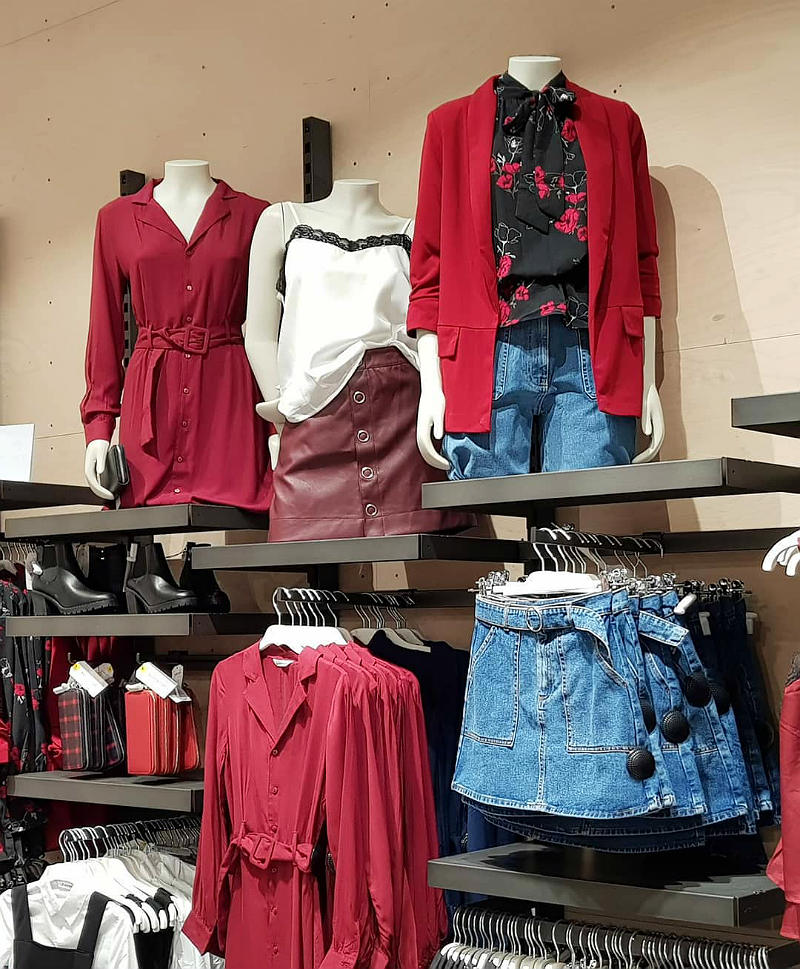 Модные цвета осень-зима Biking Red