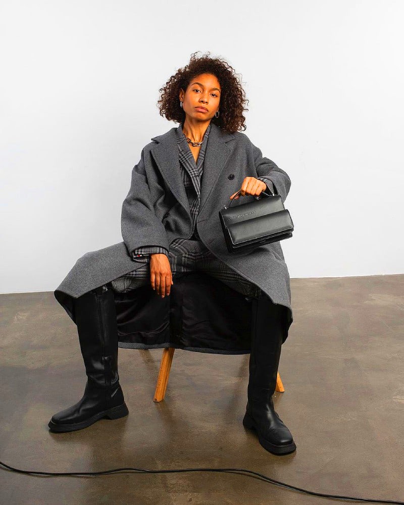 Модный серый цвет 2021