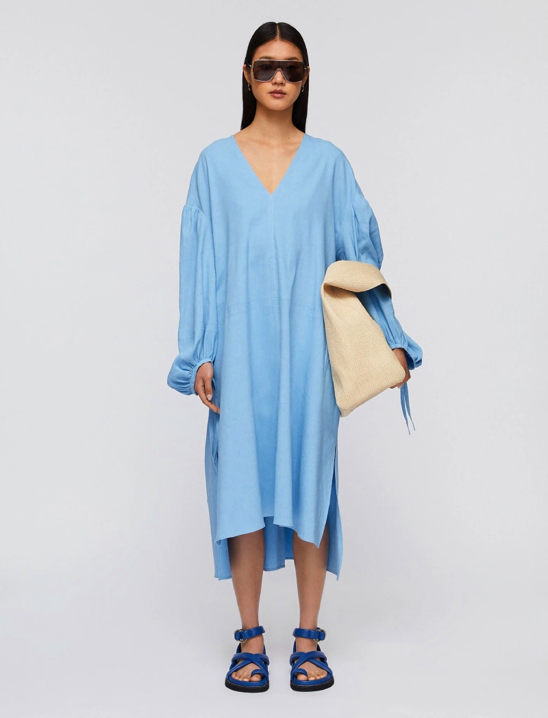 Модные цвета French Blue 2021