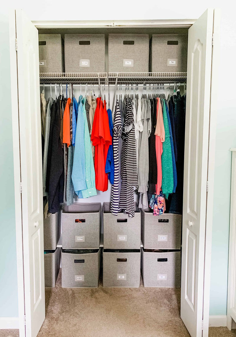 Уборка в шкафу: органайзеры