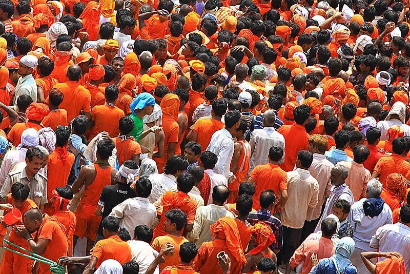 Фестиваль кришнаитов в Варанаси