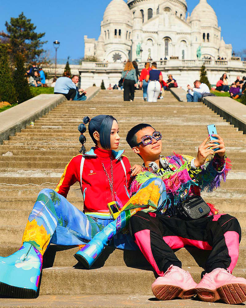 Виртуальная модель инфлюенсер