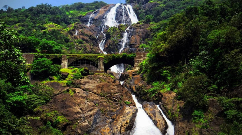 Водопад Индии — Дудхсагар