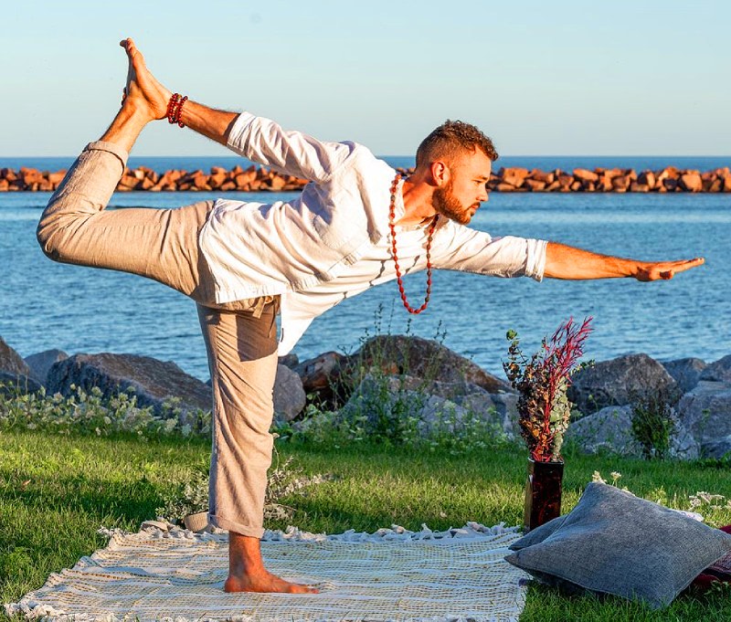 Мужская одежда для йоги