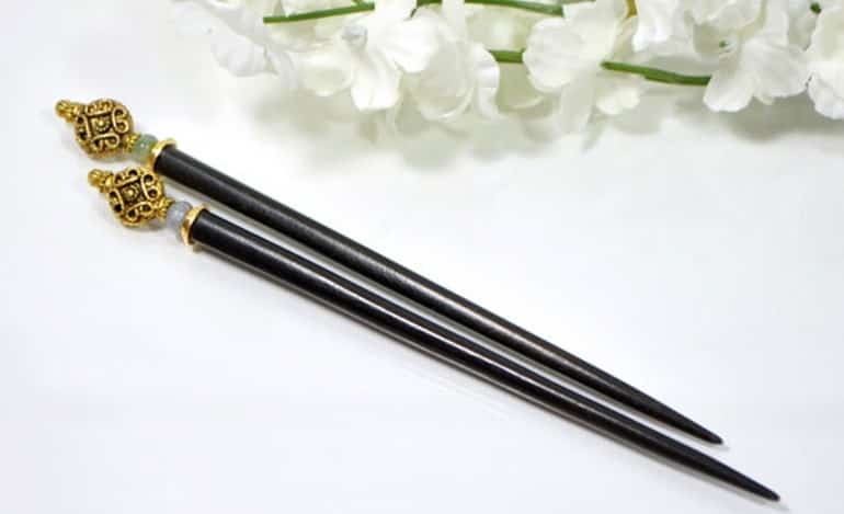 Черные заколки для волос