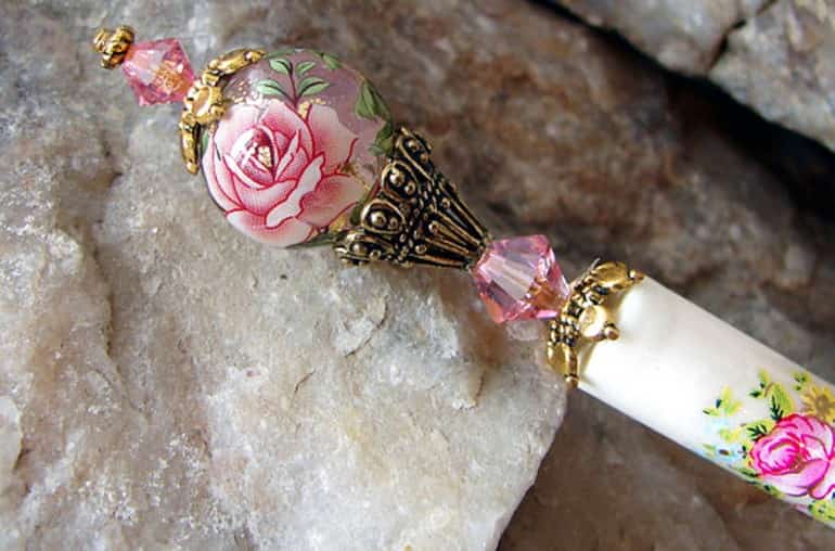 Заколка для волос с розами