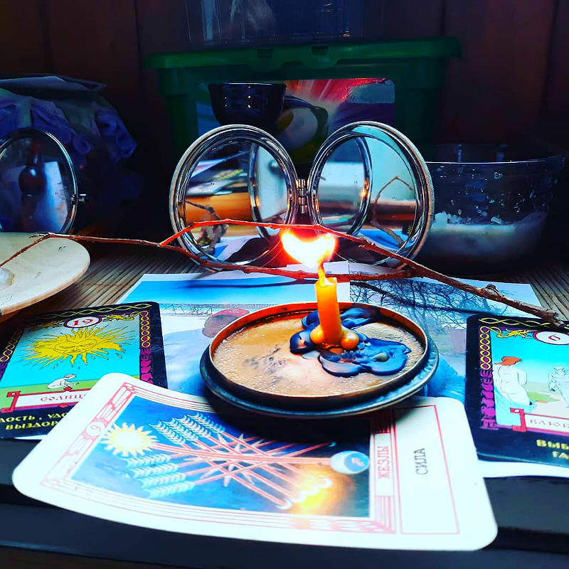 Как силы выбирают человека