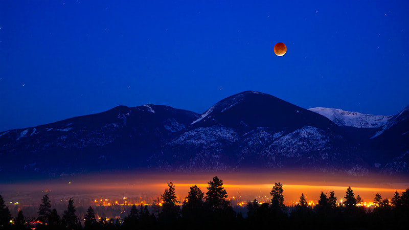 Кольцевое солнечное затмение посыл космосу