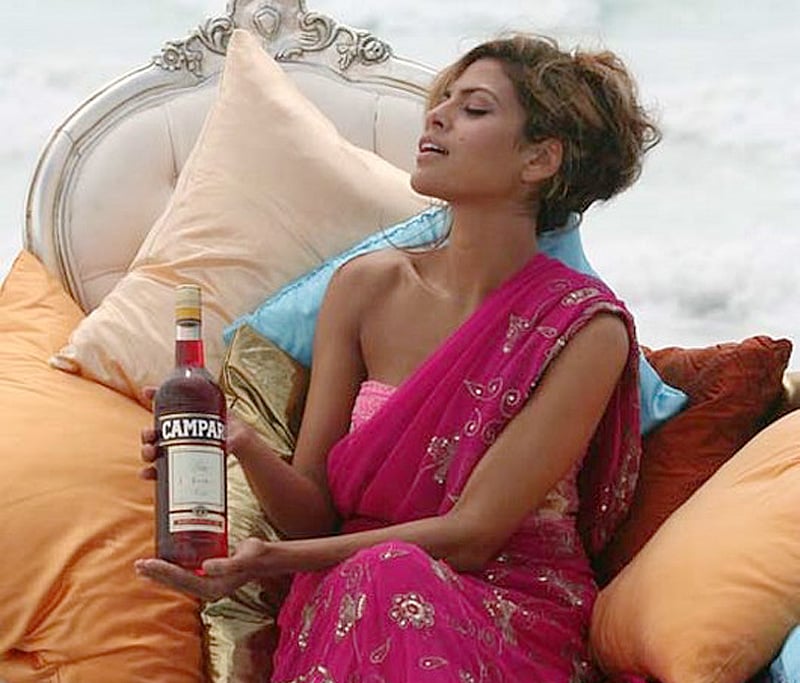 Ева Мендес в сари